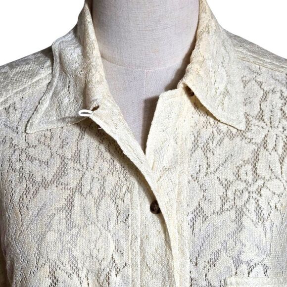 Chaus Jeanswear Vintage Cream Lace Button-Up Shirt - Picture 2 of 7